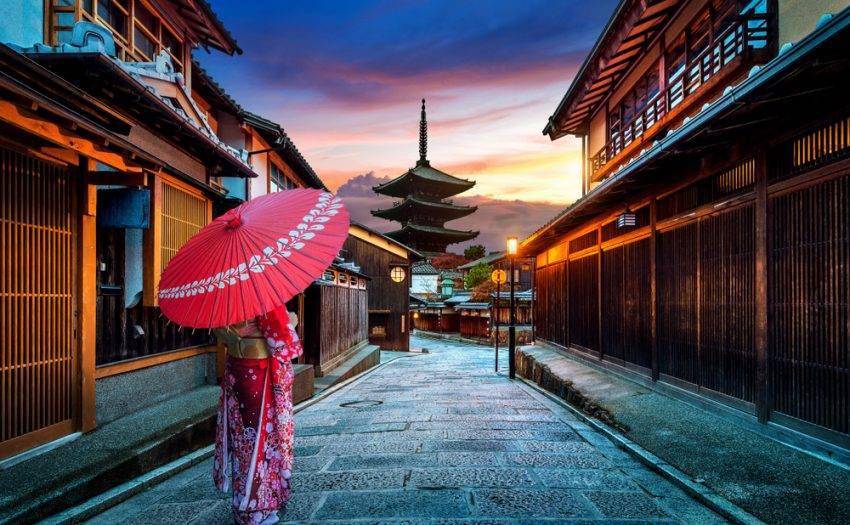 旅游业复苏曙光 香港海洋公园、迪士尼积极准备重开，日本重启出境游业务